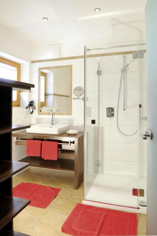 Familienhotel Moos-Alm Lienz Oda fotoğraf