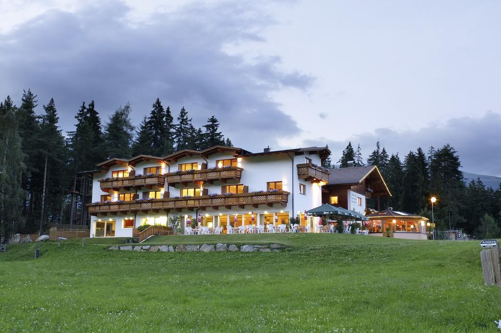 Familienhotel Moos-Alm Lienz Dış mekan fotoğraf